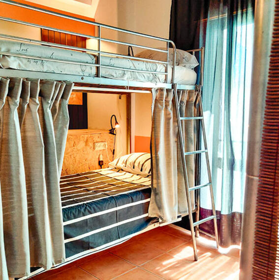 mixed bedroom mixed bedroom